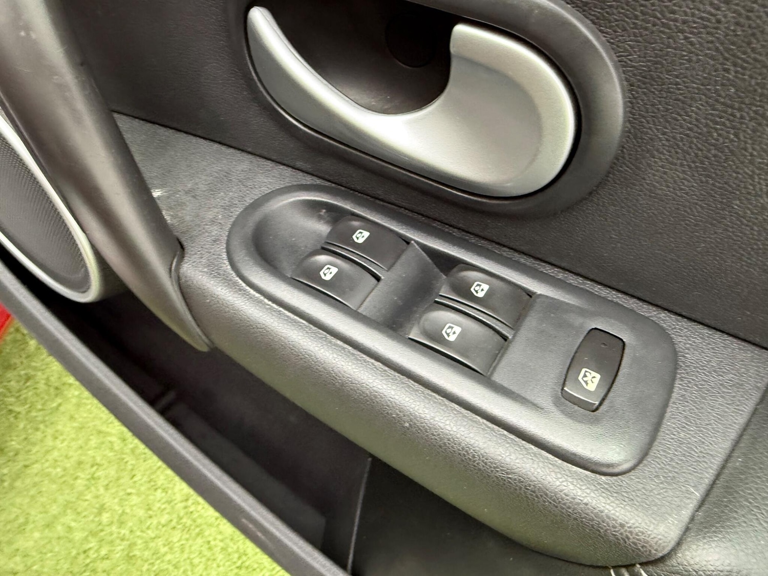 Used Renault Clio for sale - 77824173: Photo 41