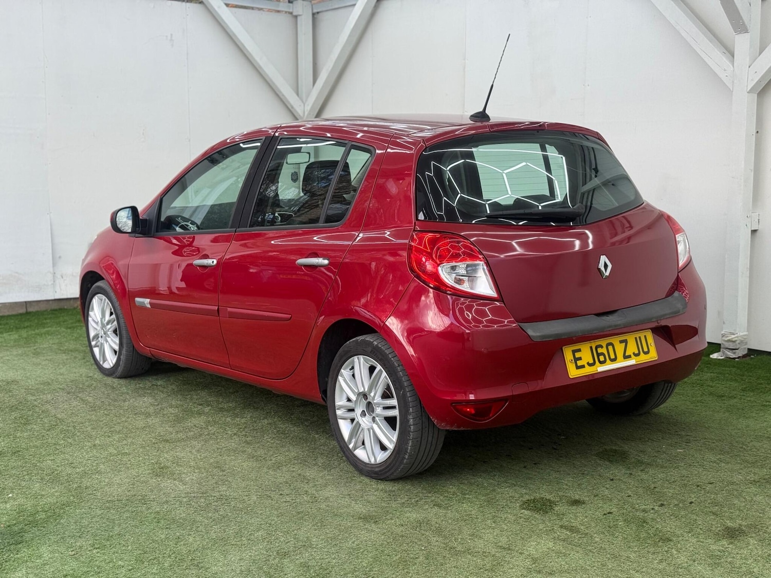 Used Renault Clio for sale - 77824173: Photo 9
