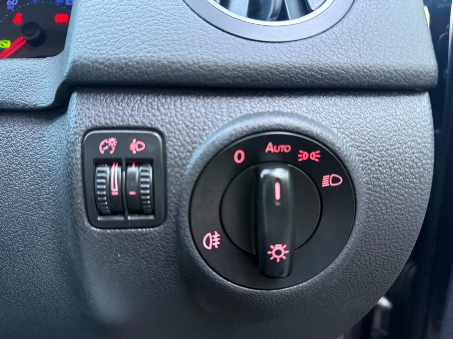 Used Volkswagen Golf Plus 2008 for sale - 76689841: Photo 38