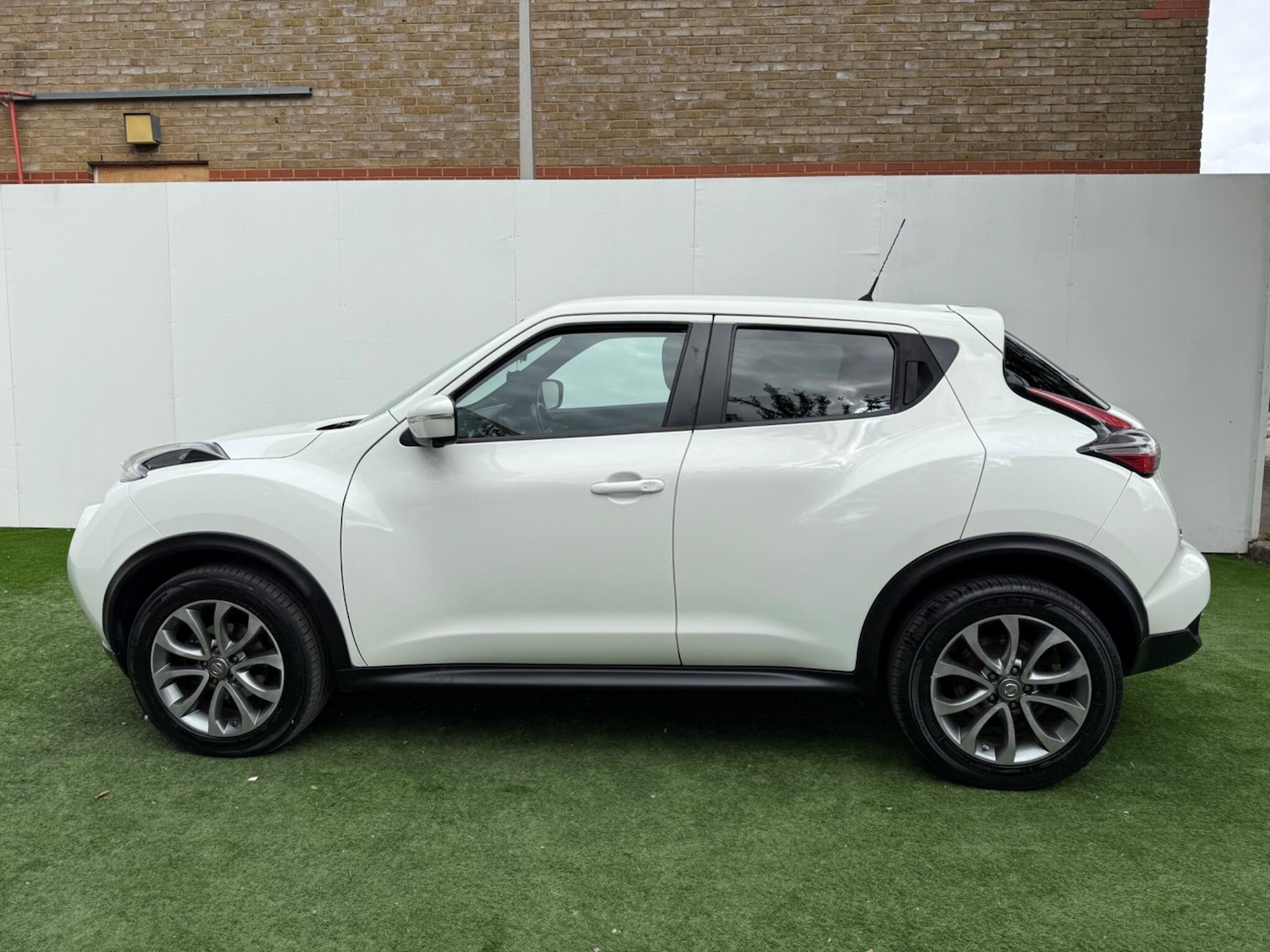 Used Nissan Juke 2014 for sale - 76094326: Photo 10