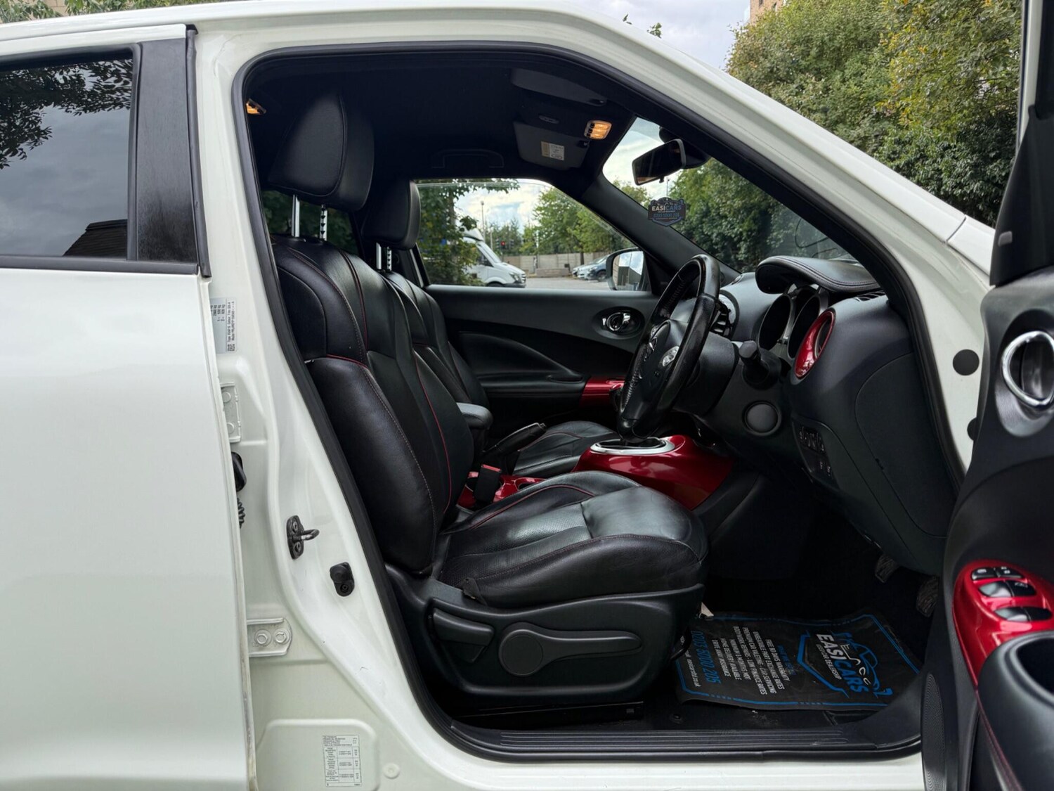 Used Nissan Juke 2014 for sale - 76094326: Photo 14