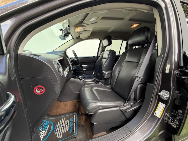 Used Jeep Compass 2014 for sale - 76269875: Photo 26