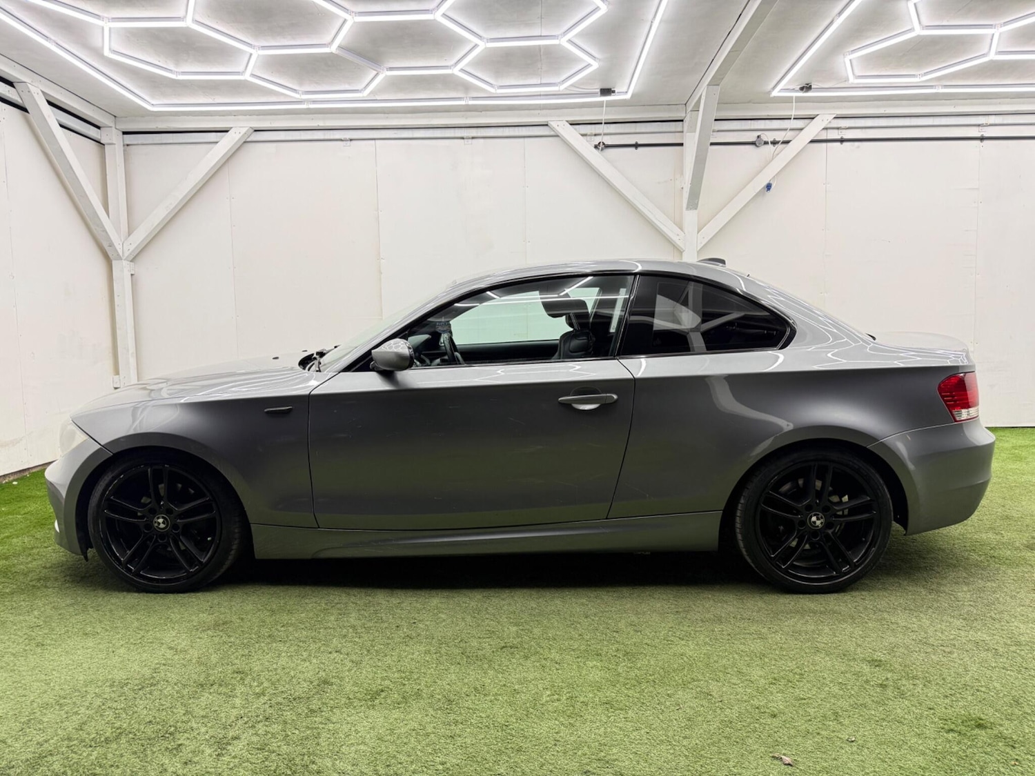 Used BMW 1 Series 2009 for sale - 77839411: Photo 10