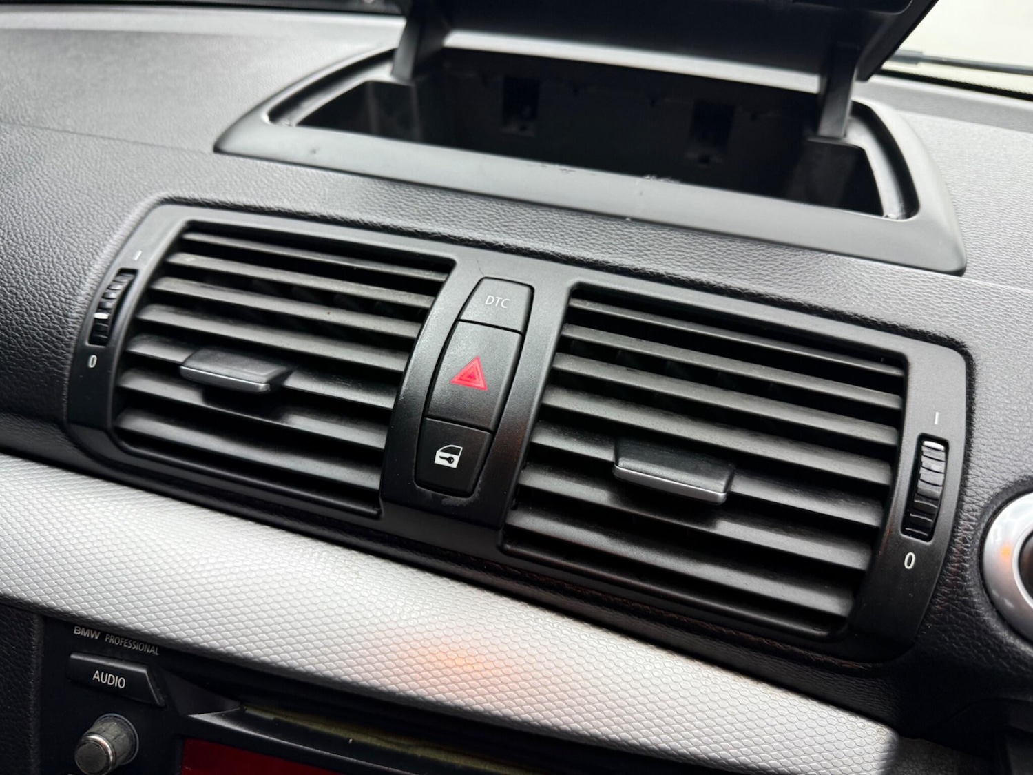 Used BMW 1 Series 2009 for sale - 77839411: Photo 41