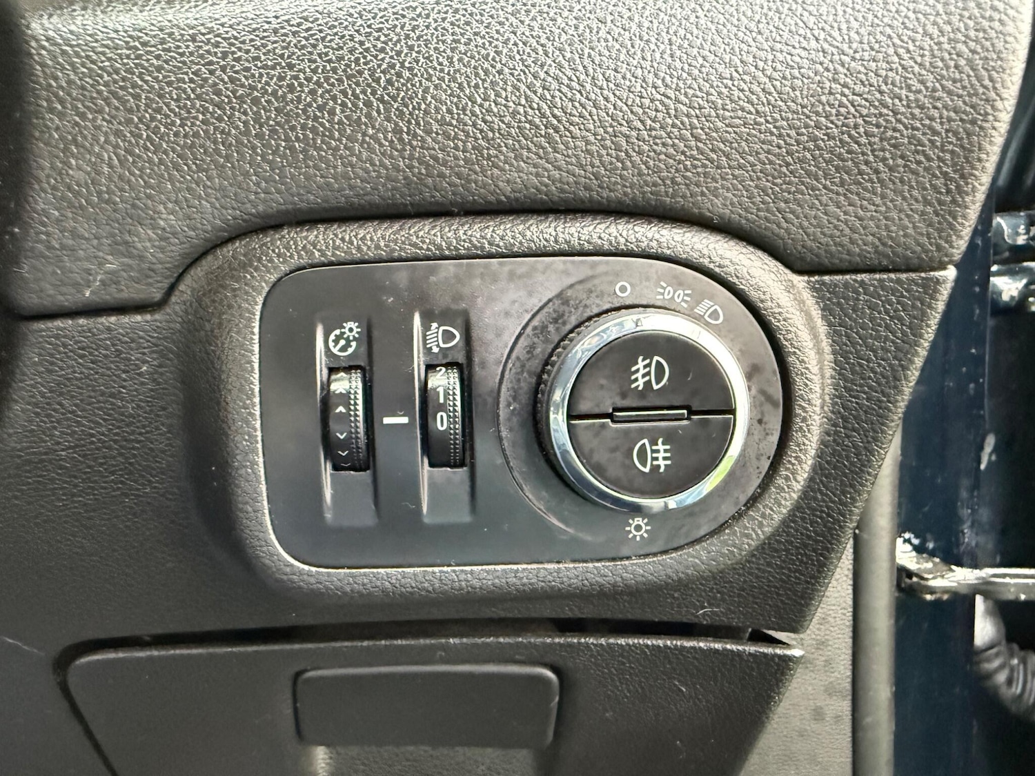 Used Vauxhall Zafira 2014 for sale - 77993886: Photo 46