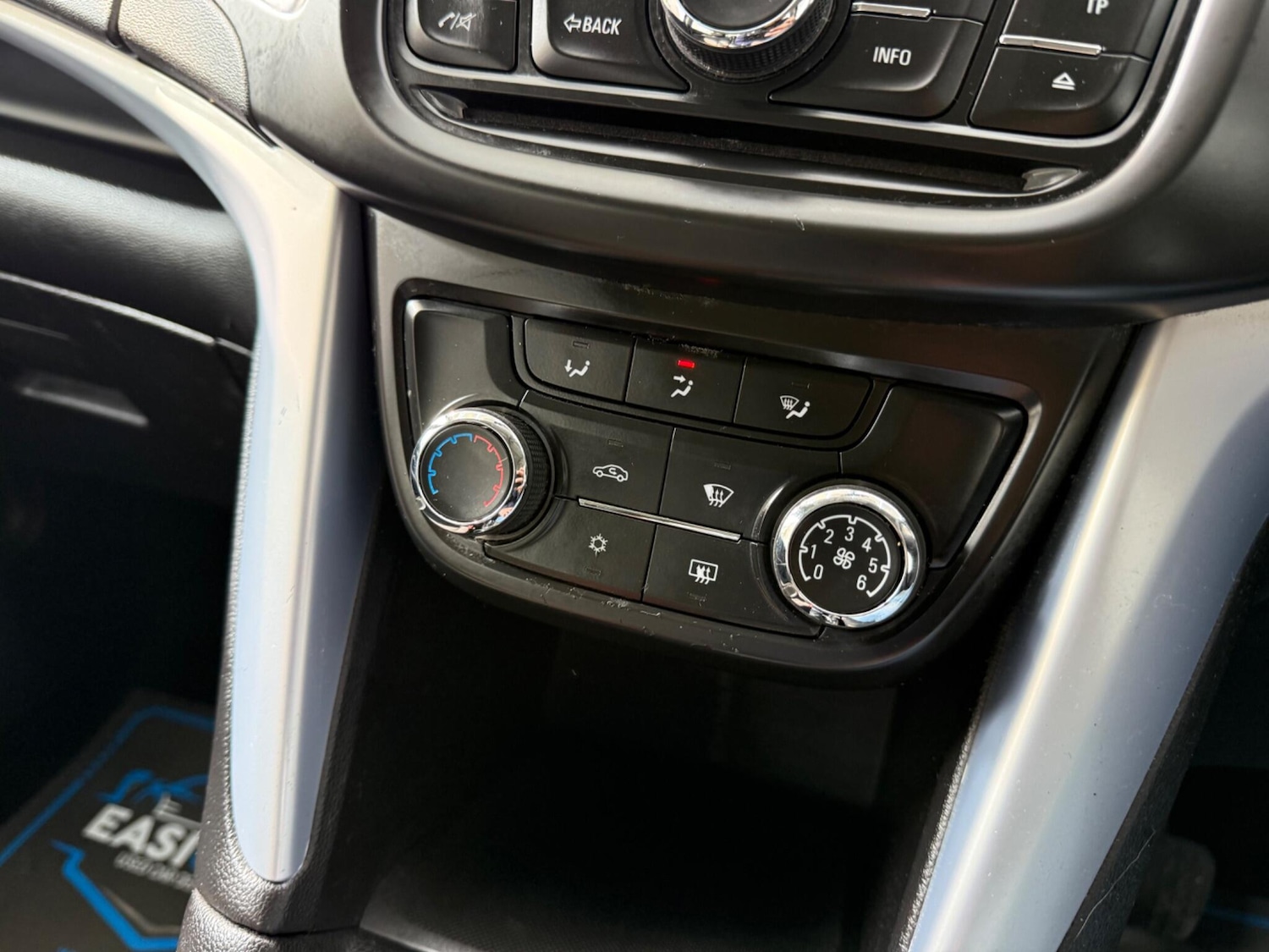 Used Vauxhall Zafira 2014 for sale - 77993886: Photo 52