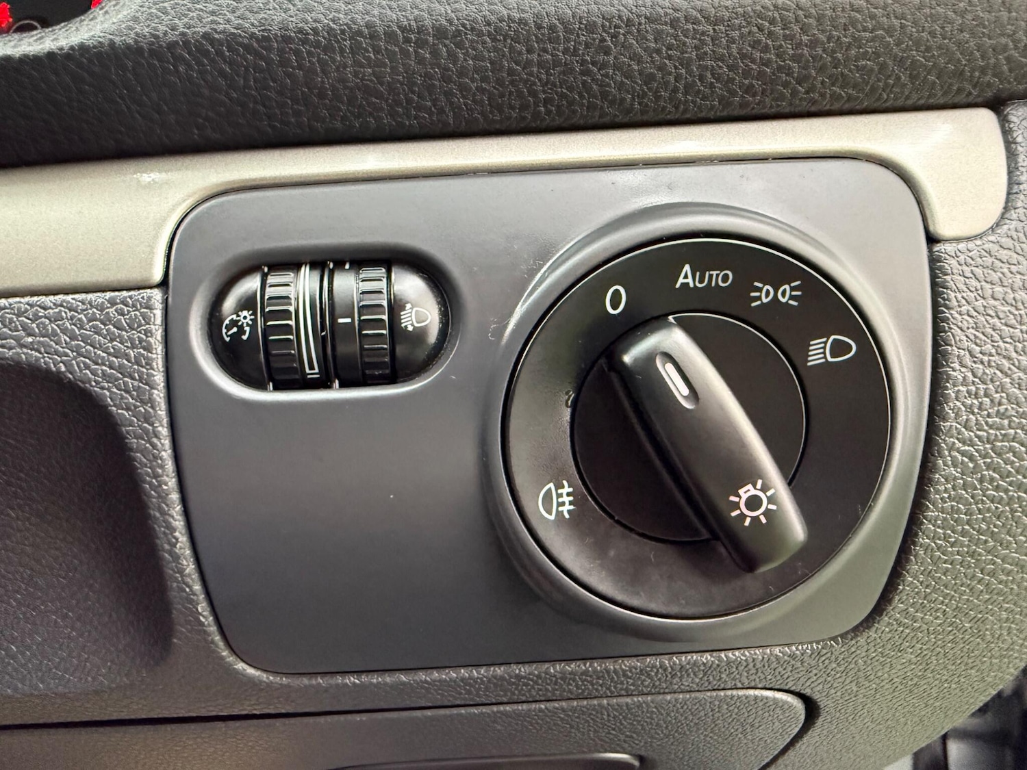 Used Volkswagen Golf 2008 for sale - 77705437: Photo 42