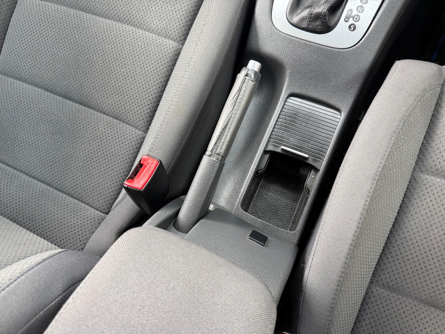 Used Volkswagen Golf 2008 for sale - 77705437: Photo 49