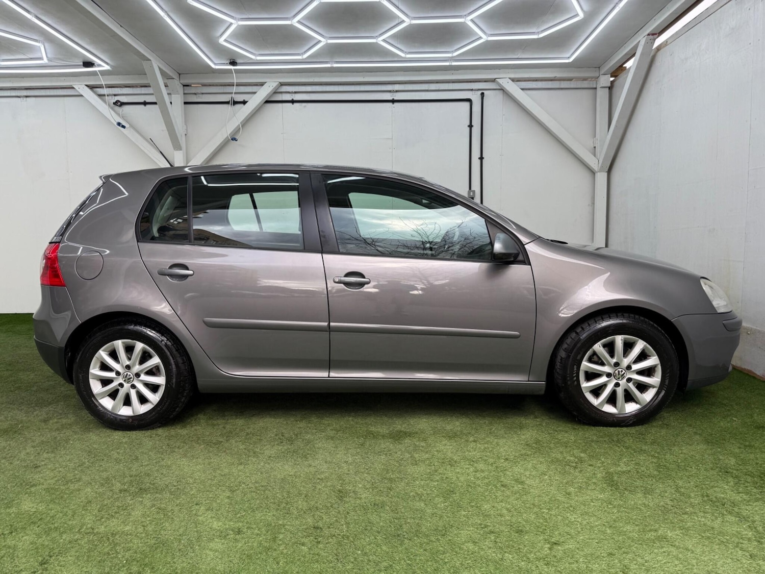 Used Volkswagen Golf 2008 for sale - 77705437: Photo 5
