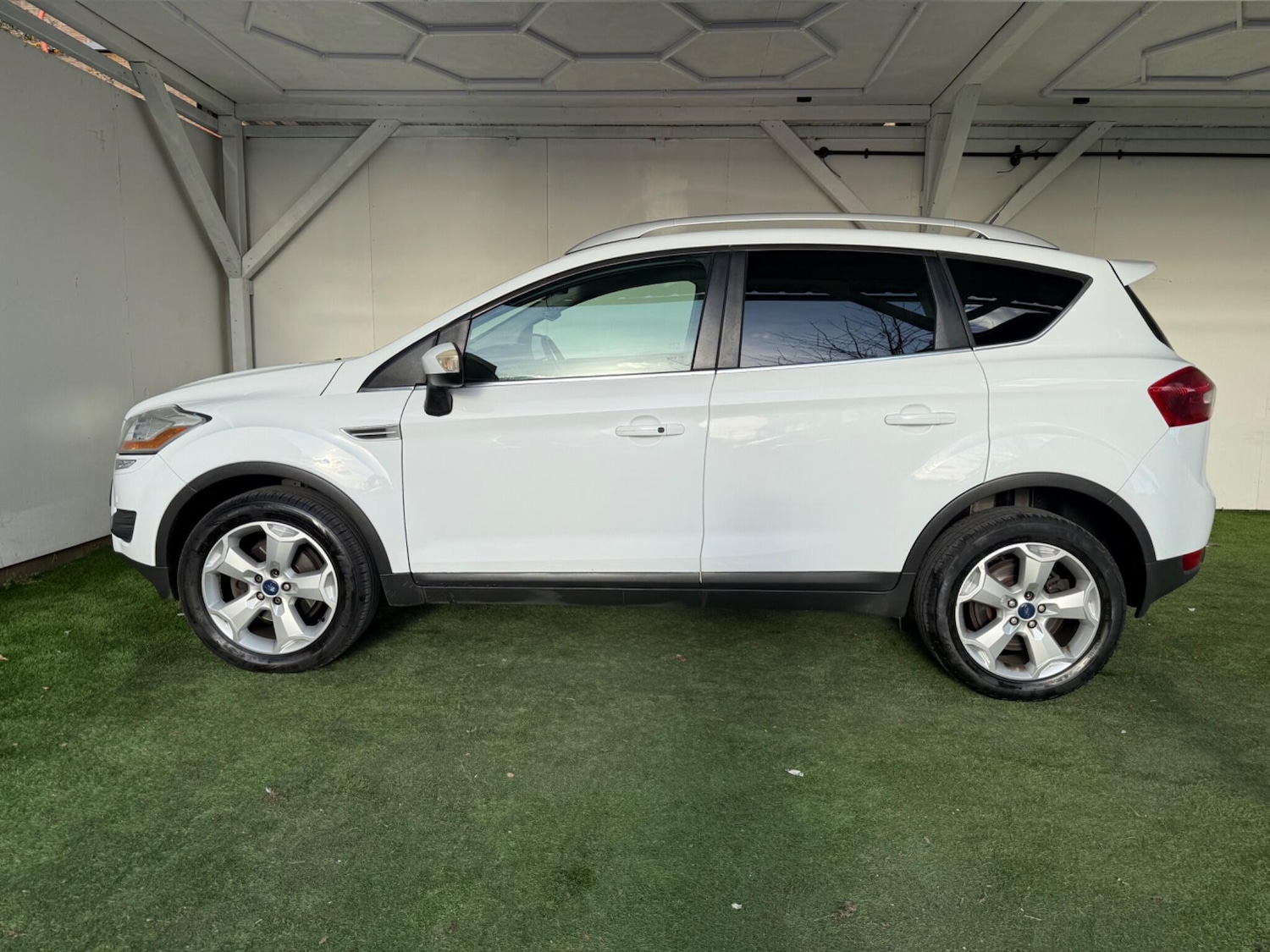 Used Ford Kuga 2012 for sale - 77074601: Photo 10