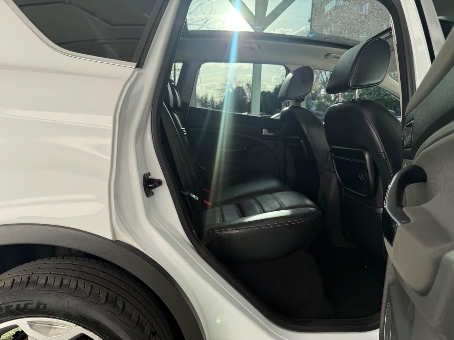 Used Ford Kuga 2012 for sale - 77074601: Photo 17