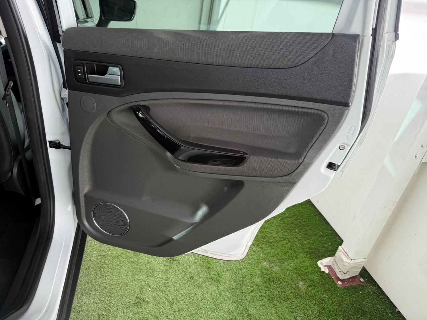 Used Ford Kuga 2012 for sale - 77074601: Photo 20