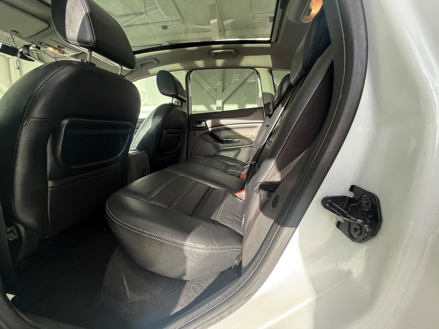 Used Ford Kuga 2012 for sale - 77074601: Photo 22