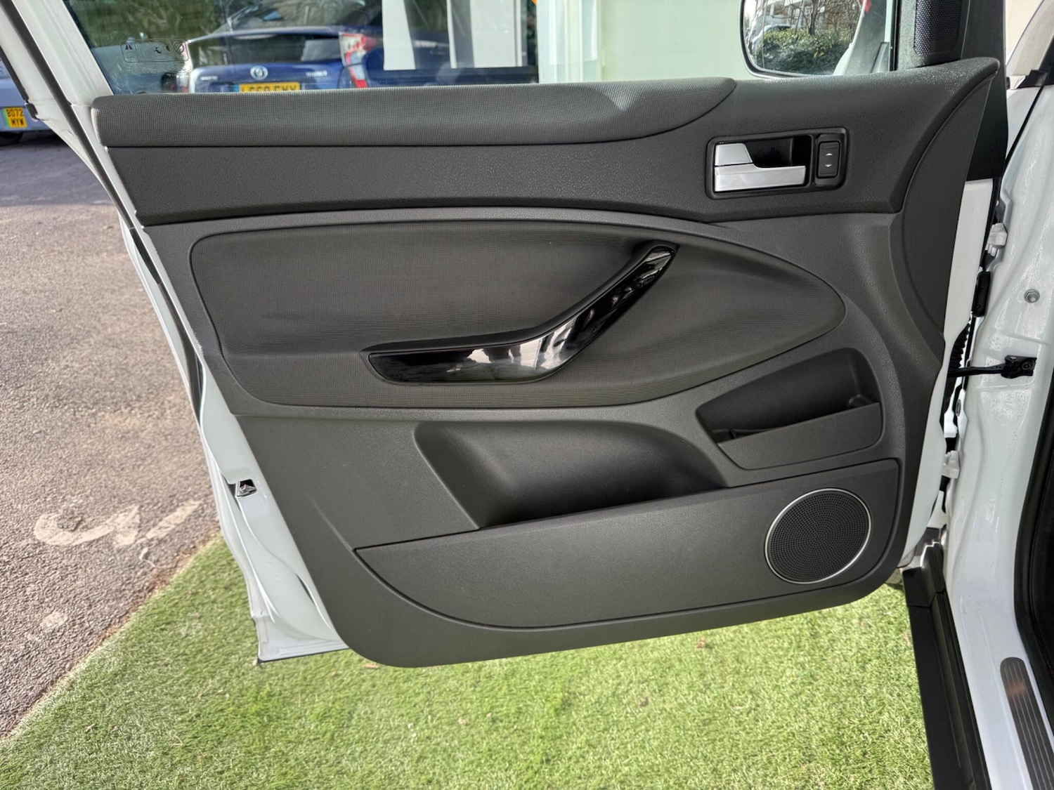 Used Ford Kuga 2012 for sale - 77074601: Photo 26