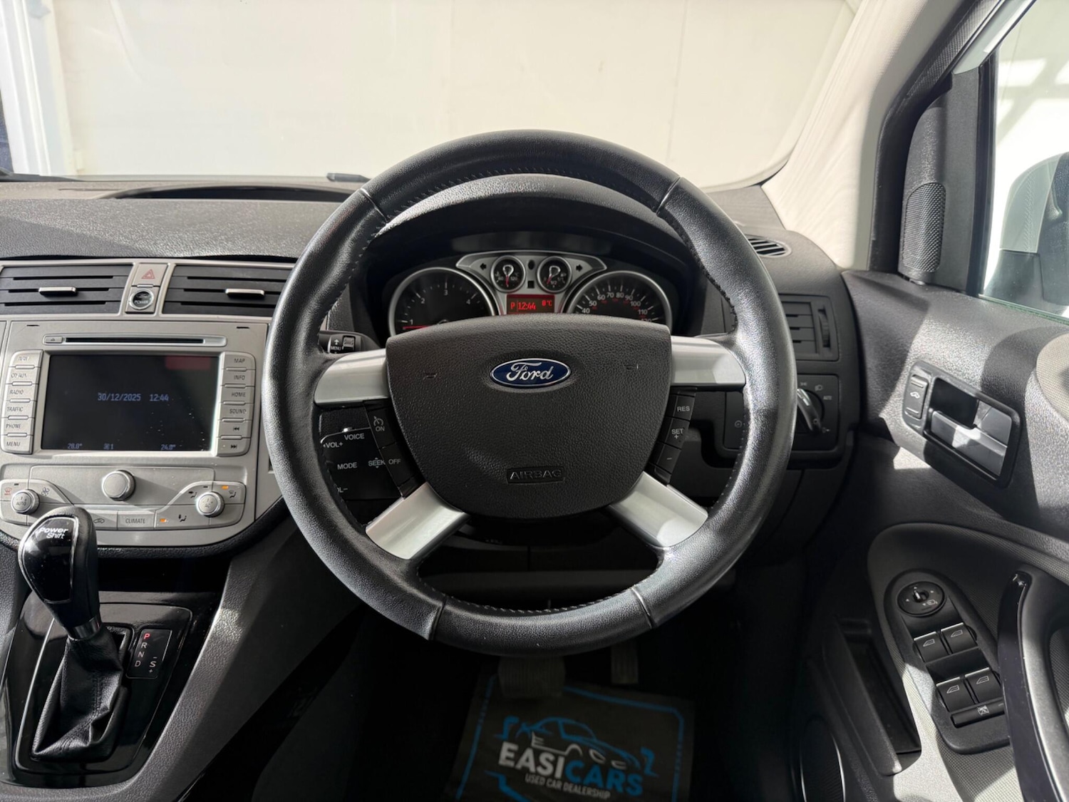Used Ford Kuga 2012 for sale - 77074601: Photo 31