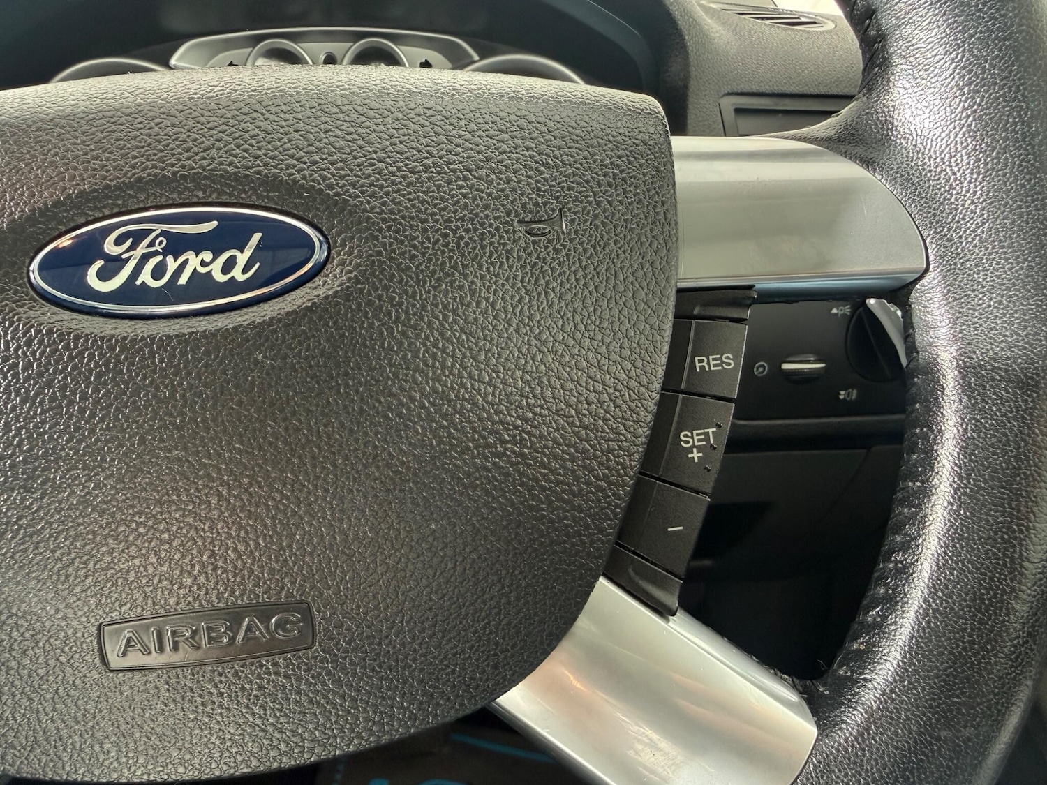 Used Ford Kuga 2012 for sale - 77074601: Photo 34