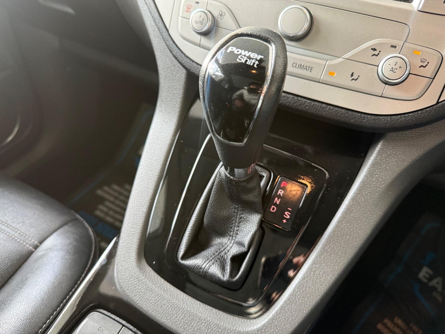 Used Ford Kuga 2012 for sale - 77074601: Photo 45