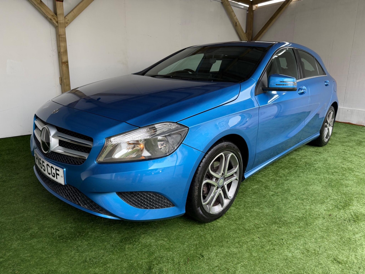 Used Mercedes-Benz A-Class 2015 for sale - 76976697: Photo 11