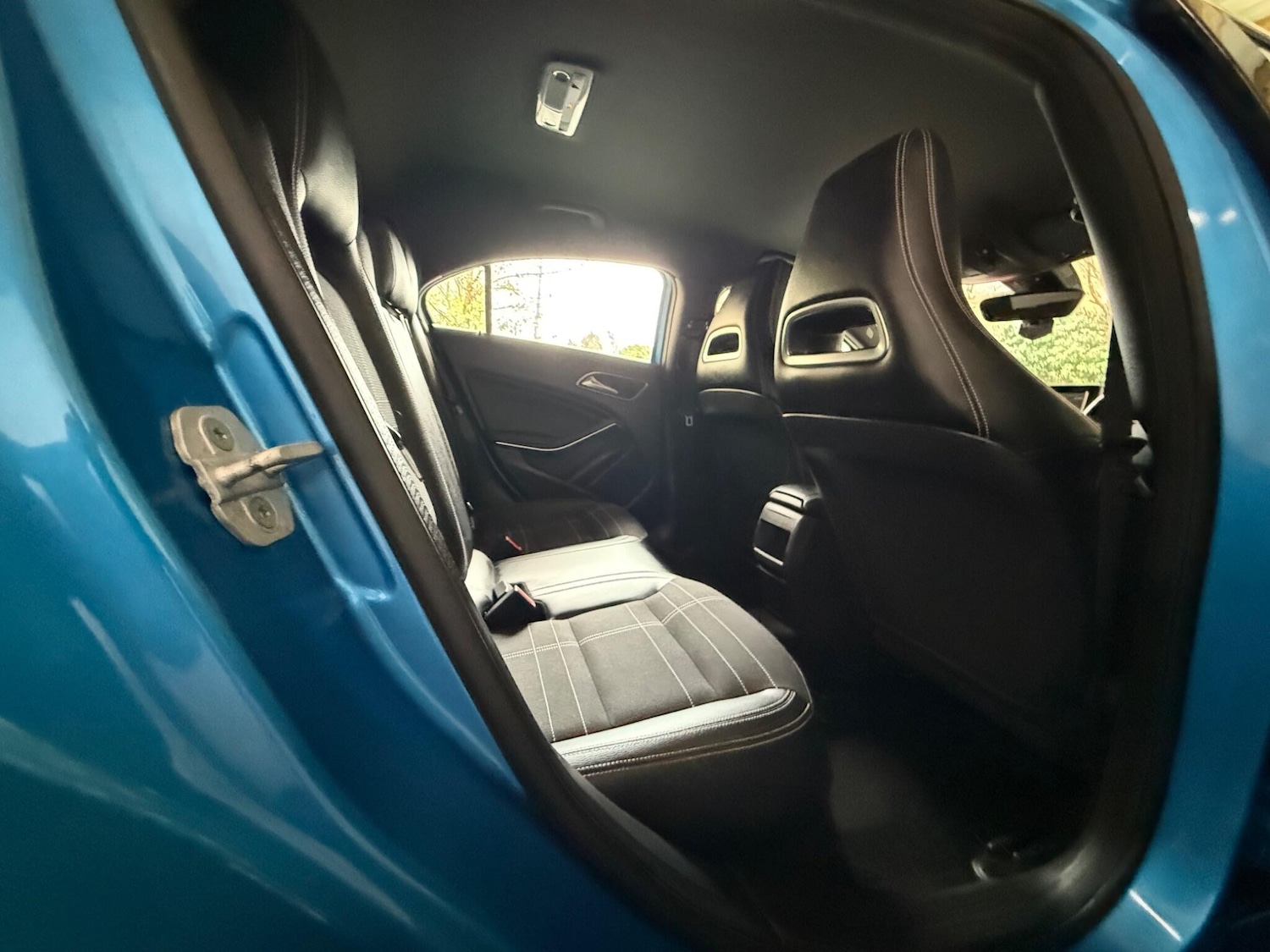 Used Mercedes-Benz A-Class 2015 for sale - 76976697: Photo 19