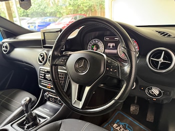 Used Mercedes-Benz A-Class 2015 for sale - 76976697: Photo