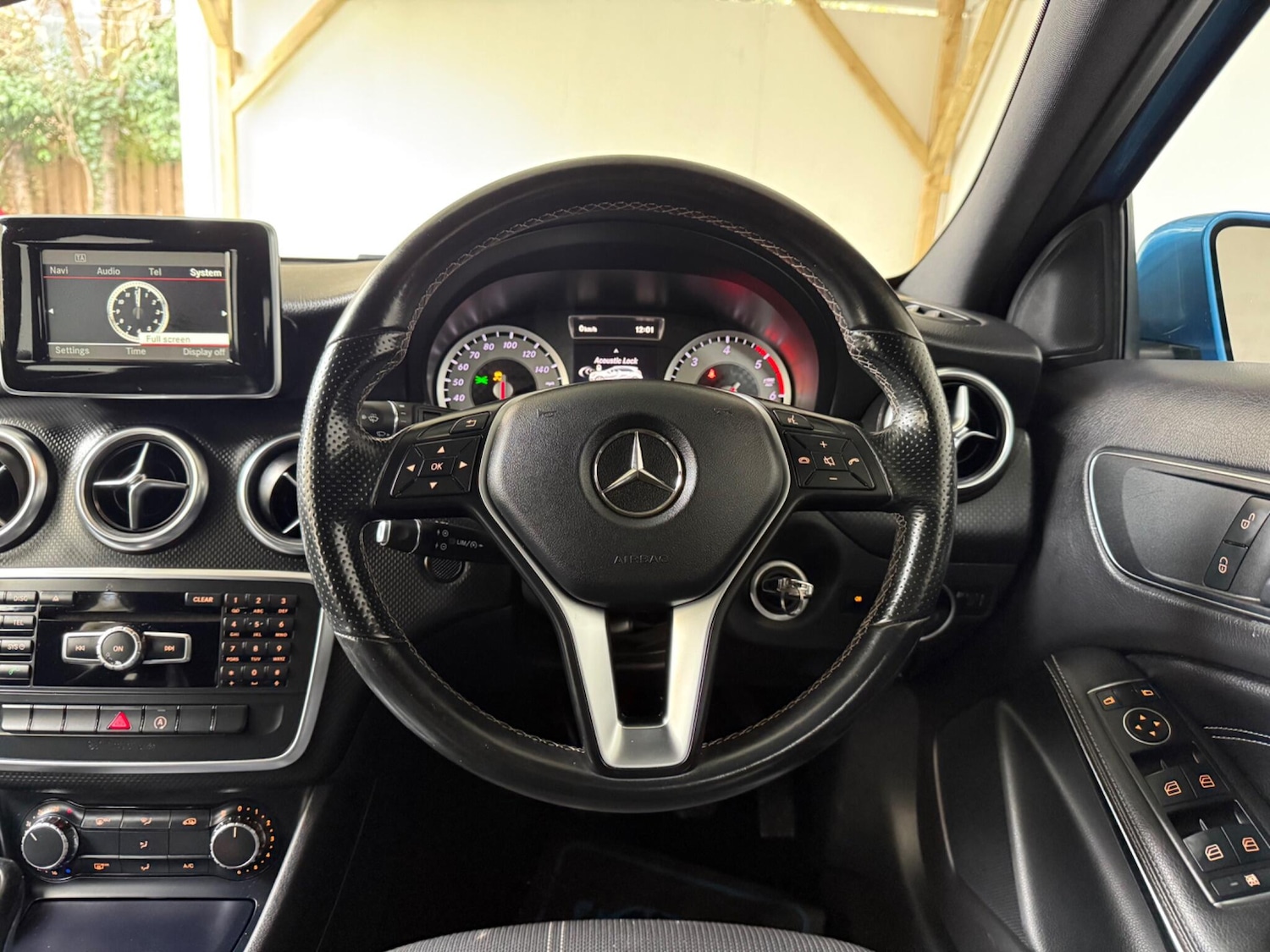 Used Mercedes-Benz A-Class 2015 for sale - 76976697: Photo 32