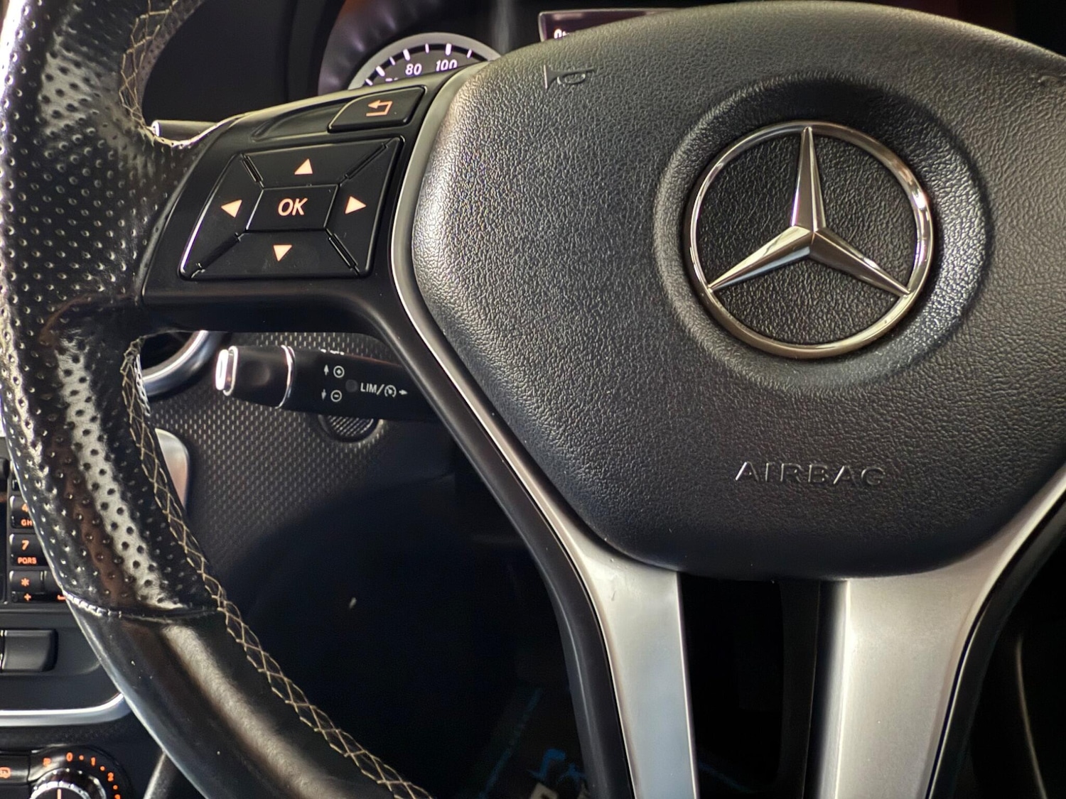 Used Mercedes-Benz A-Class 2015 for sale - 76976697: Photo 34