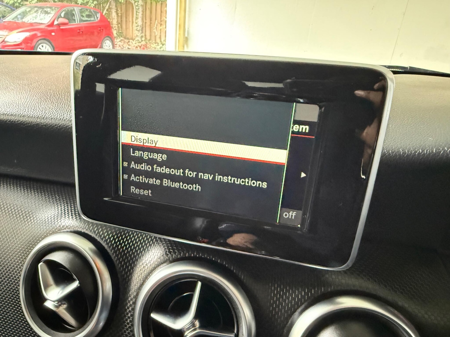 Used Mercedes-Benz A-Class 2015 for sale - 76976697: Photo 46