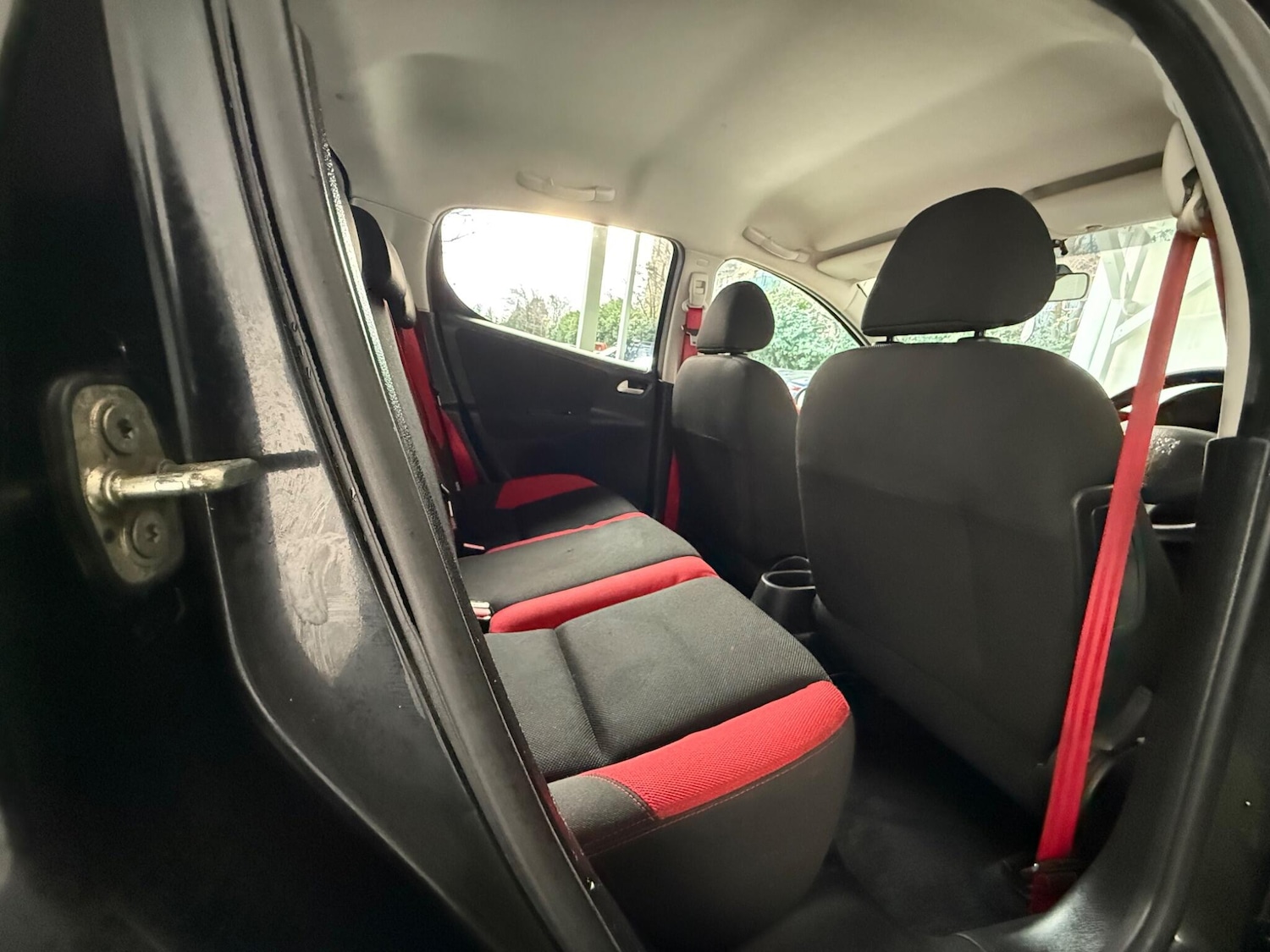 Used Peugeot 207 2012 for sale - 76689394: Photo 18