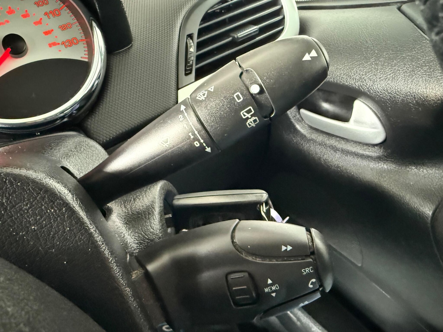 Used Peugeot 207 2012 for sale - 76689394: Photo 34