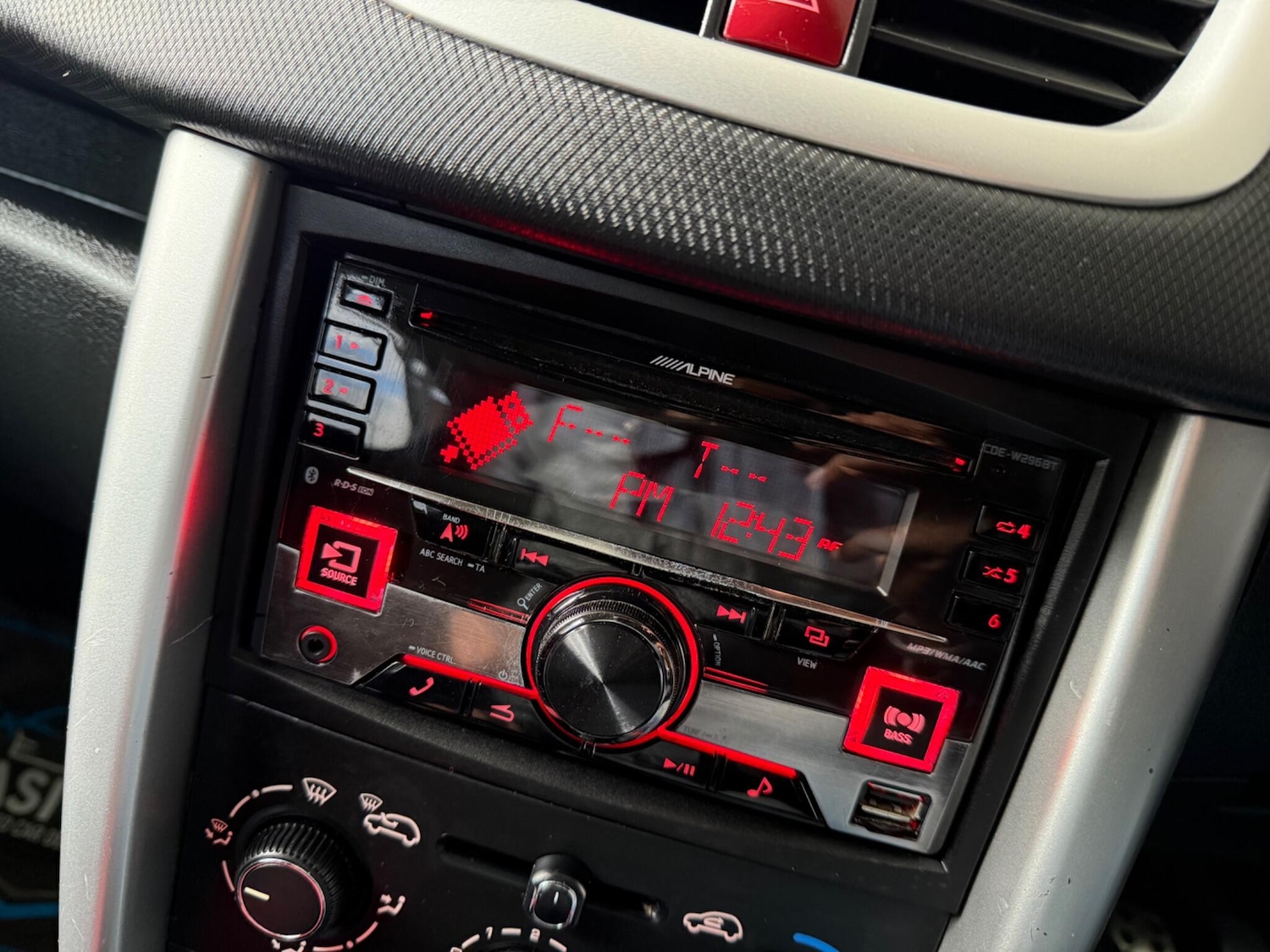 Used Peugeot 207 2012 for sale - 76689394: Photo 42