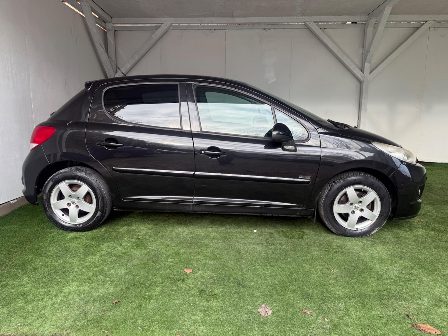 Used Peugeot 207 2012 for sale - 76689394: Photo 5