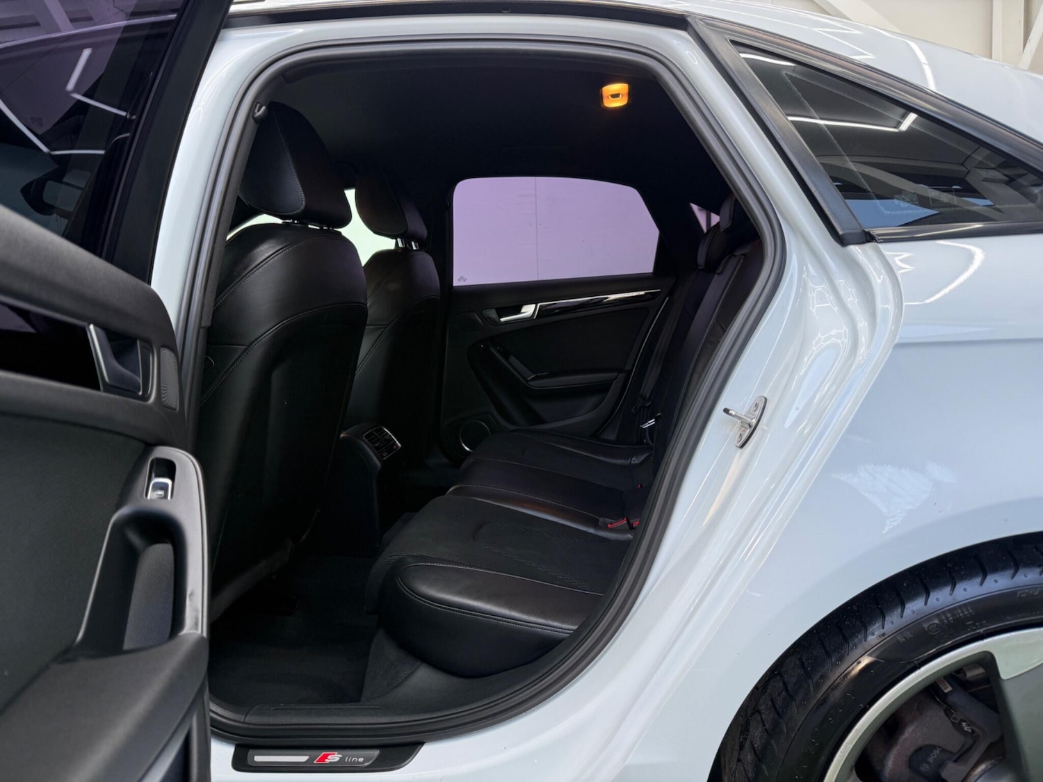 Used Audi A4 for sale - 77267472: Photo 22