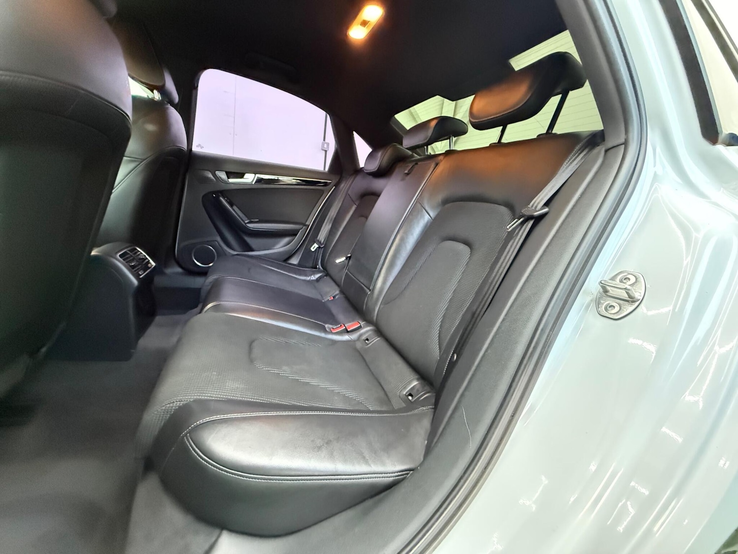 Used Audi A4 for sale - 77267472: Photo 24