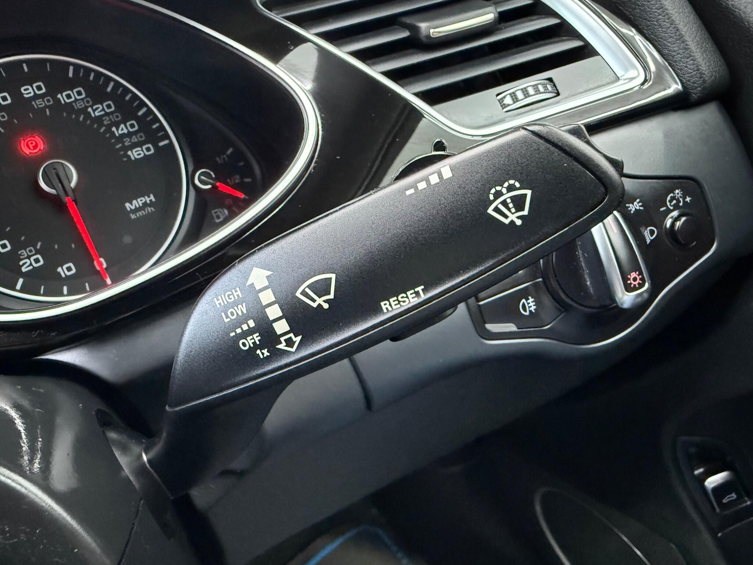 Used Audi A4 for sale - 77267472: Photo 37