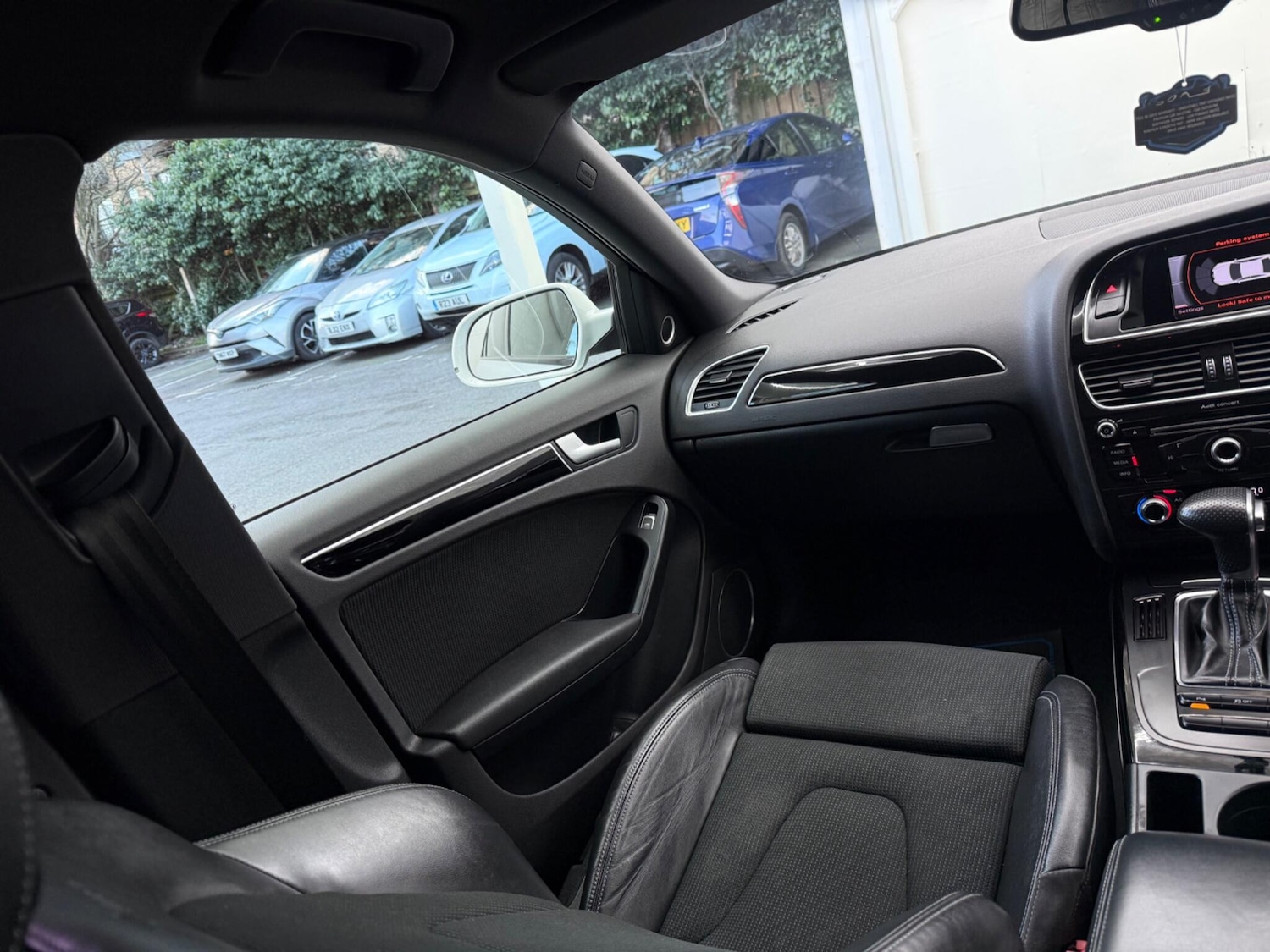 Used Audi A4 for sale - 77267472: Photo 38