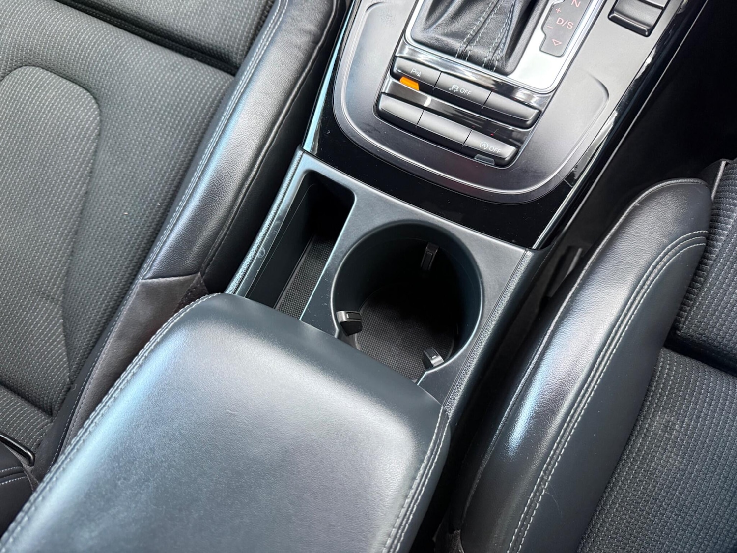 Used Audi A4 for sale - 77267472: Photo 54