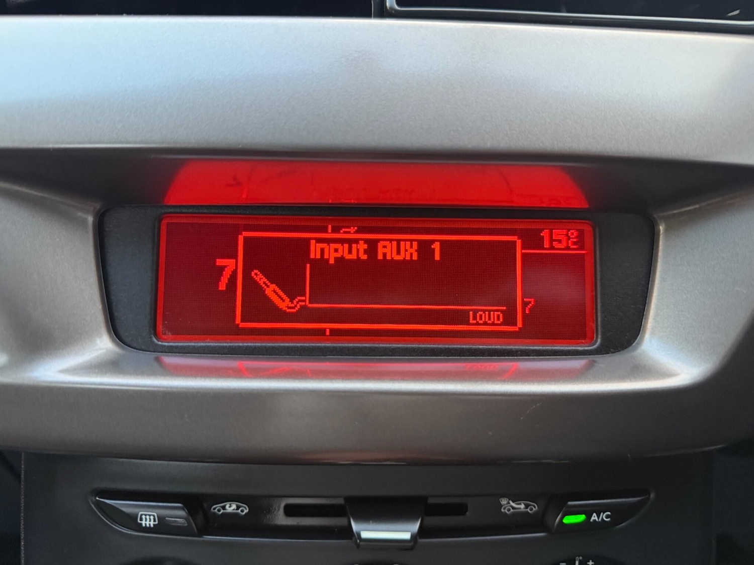 Used Citroen C3 2015 for sale - 76336827: Photo 42