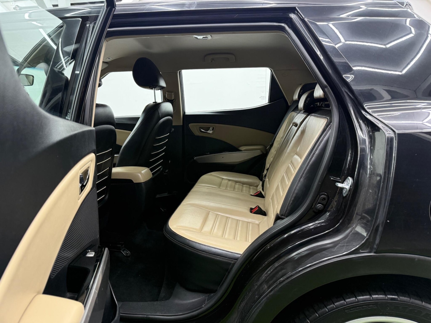 Used Ssangyong Tivoli 2016 for sale - 77130972: Photo 22