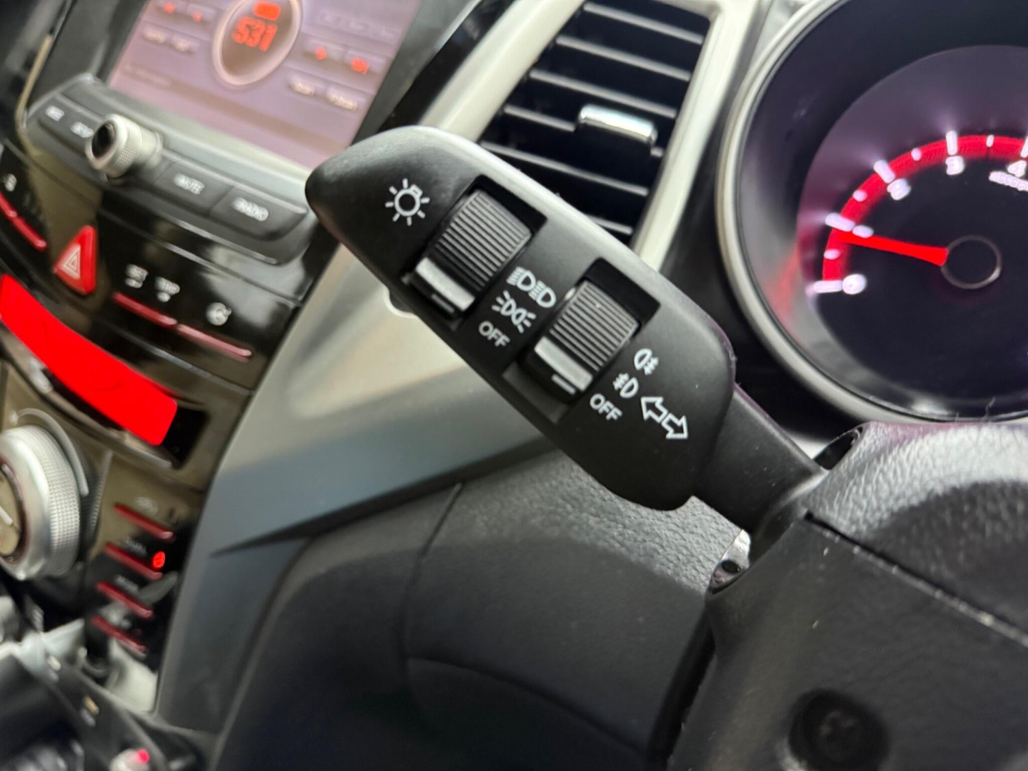 Used Ssangyong Tivoli 2016 for sale - 77130972: Photo 36