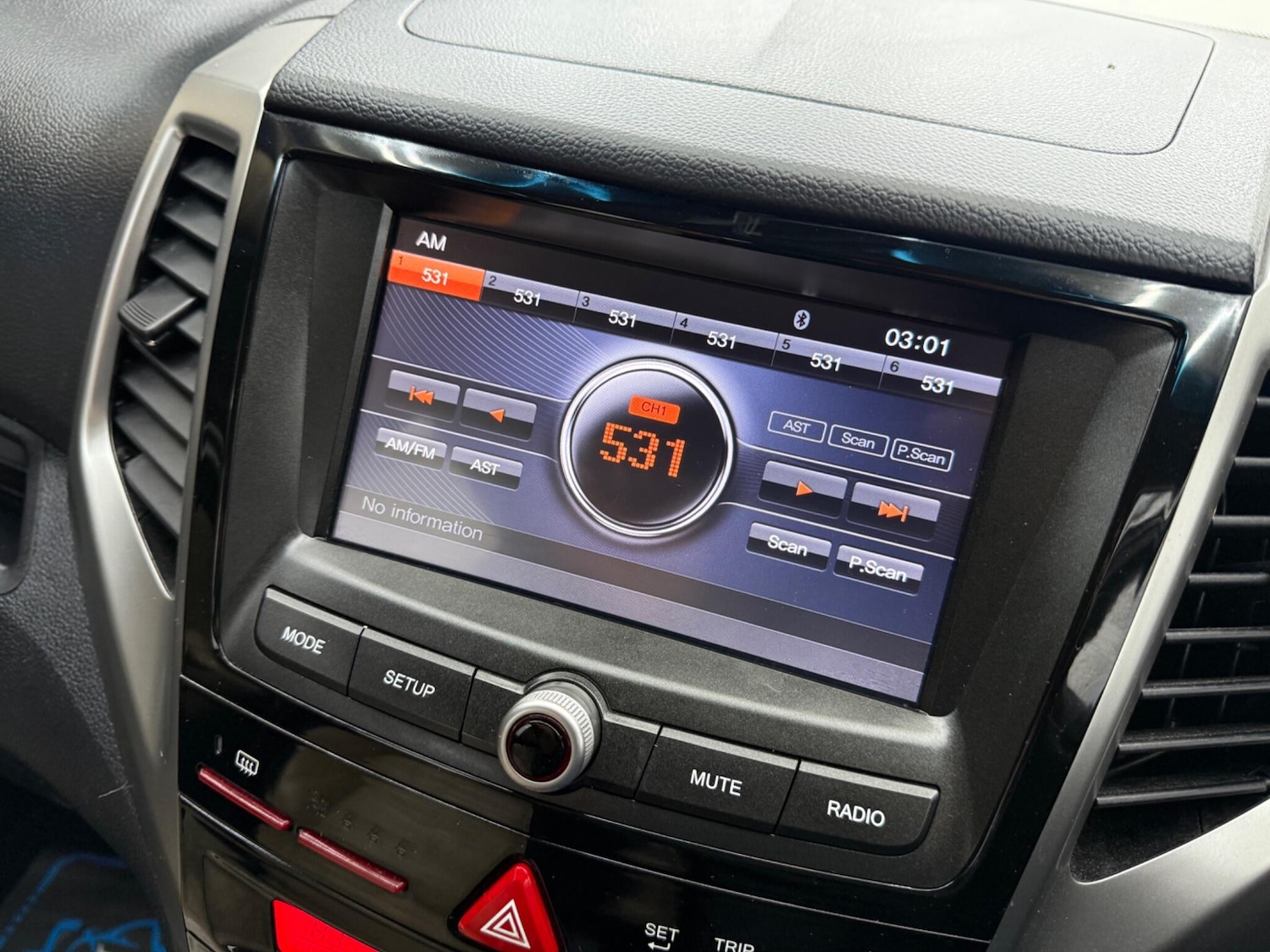 Used Ssangyong Tivoli 2016 for sale - 77130972: Photo 44