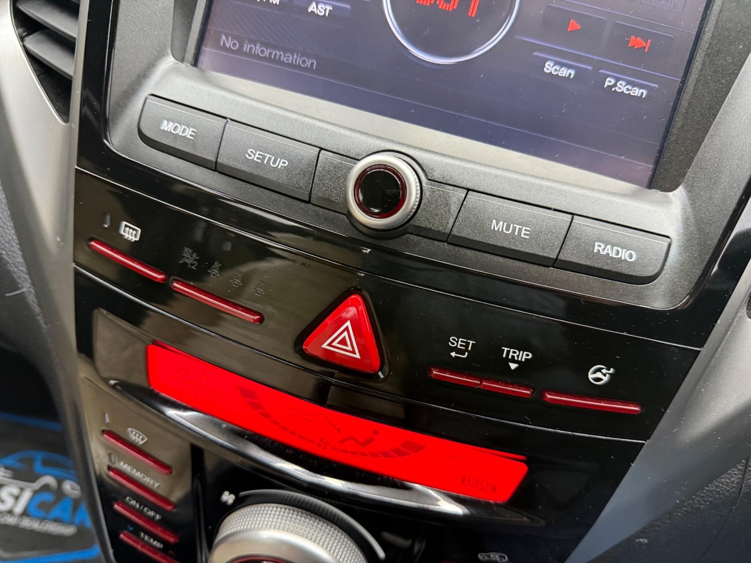 Used Ssangyong Tivoli 2016 for sale - 77130972: Photo 49