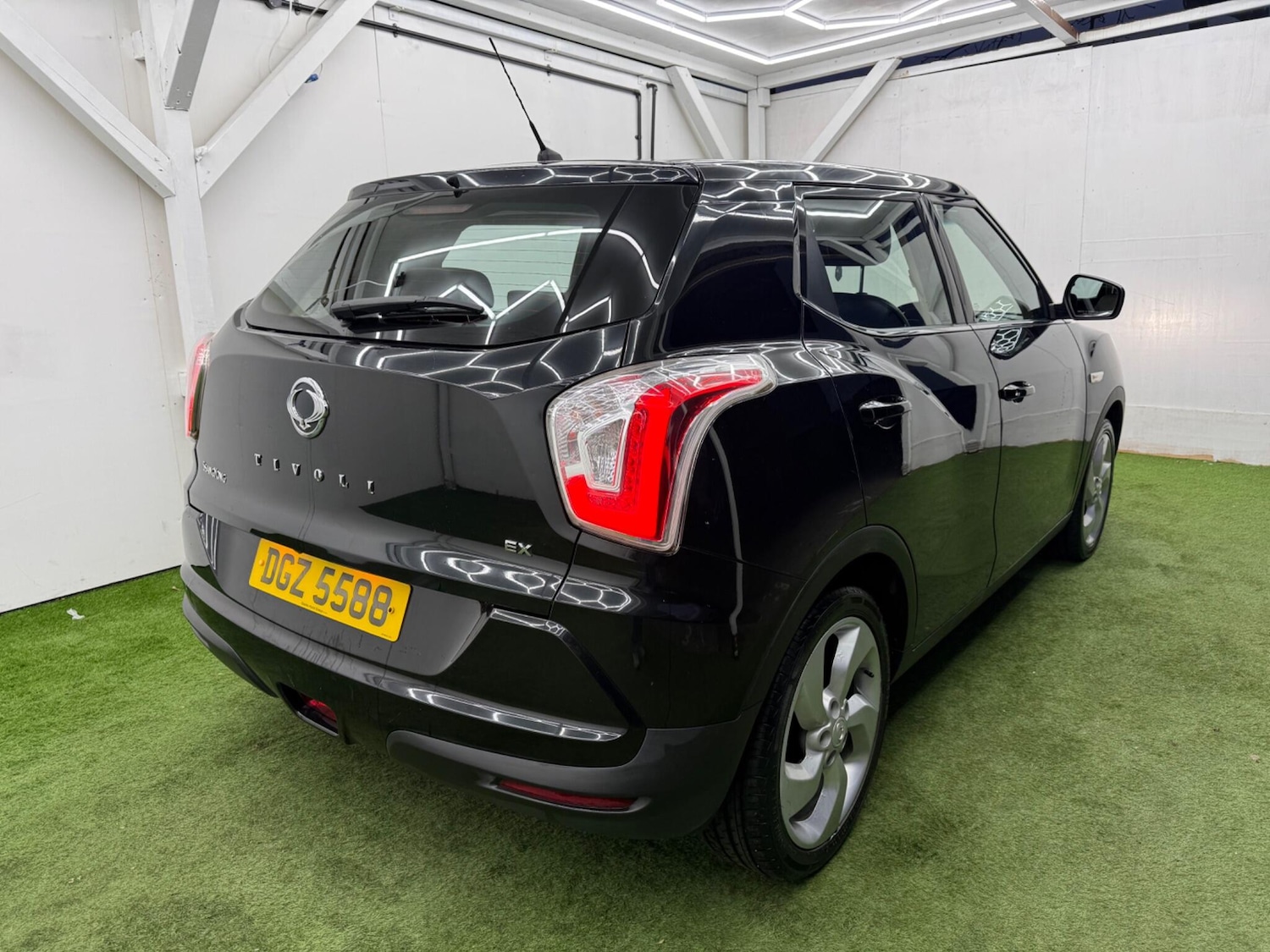 Used Ssangyong Tivoli 2016 for sale - 77130972: Photo 6