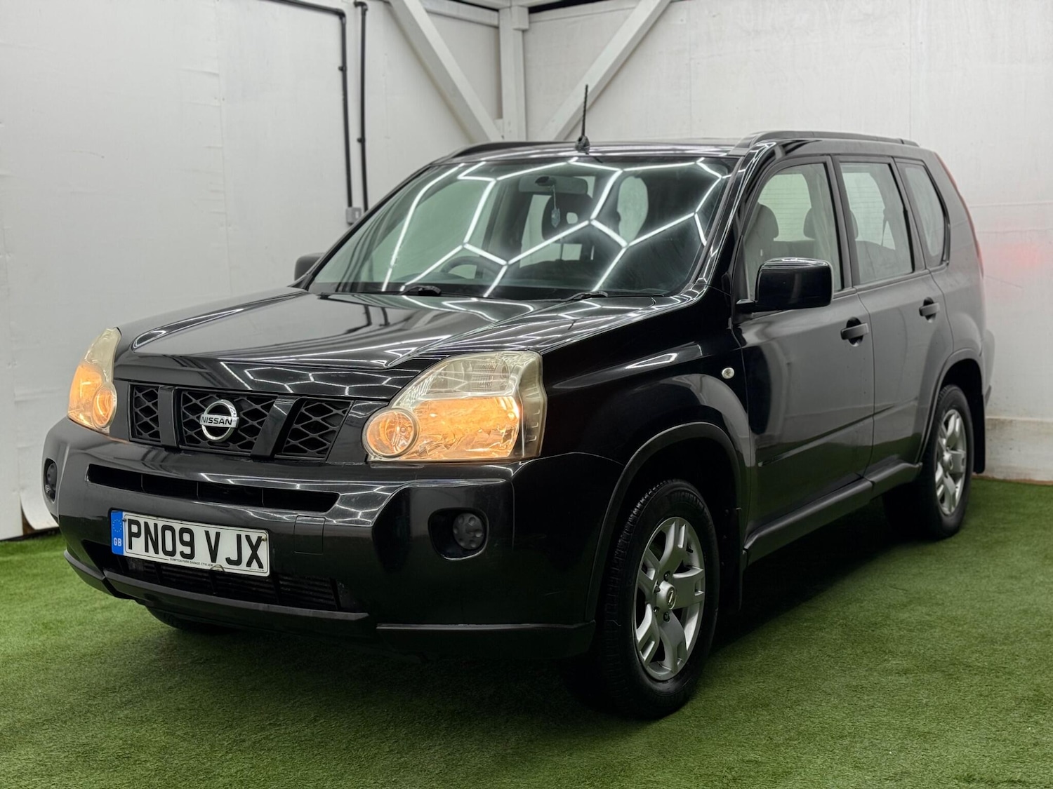 Used Nissan X-Trail for sale - 77783319: Photo 11