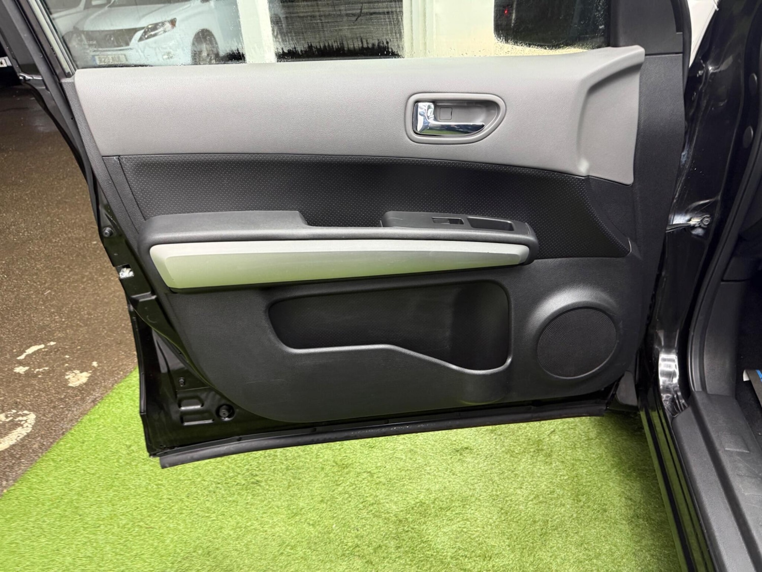 Used Nissan X-Trail for sale - 77783319: Photo 27