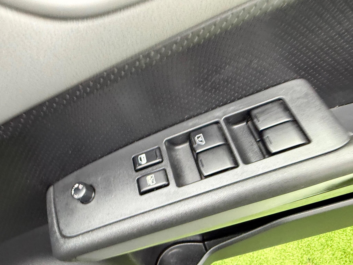 Used Nissan X-Trail for sale - 77783319: Photo 39