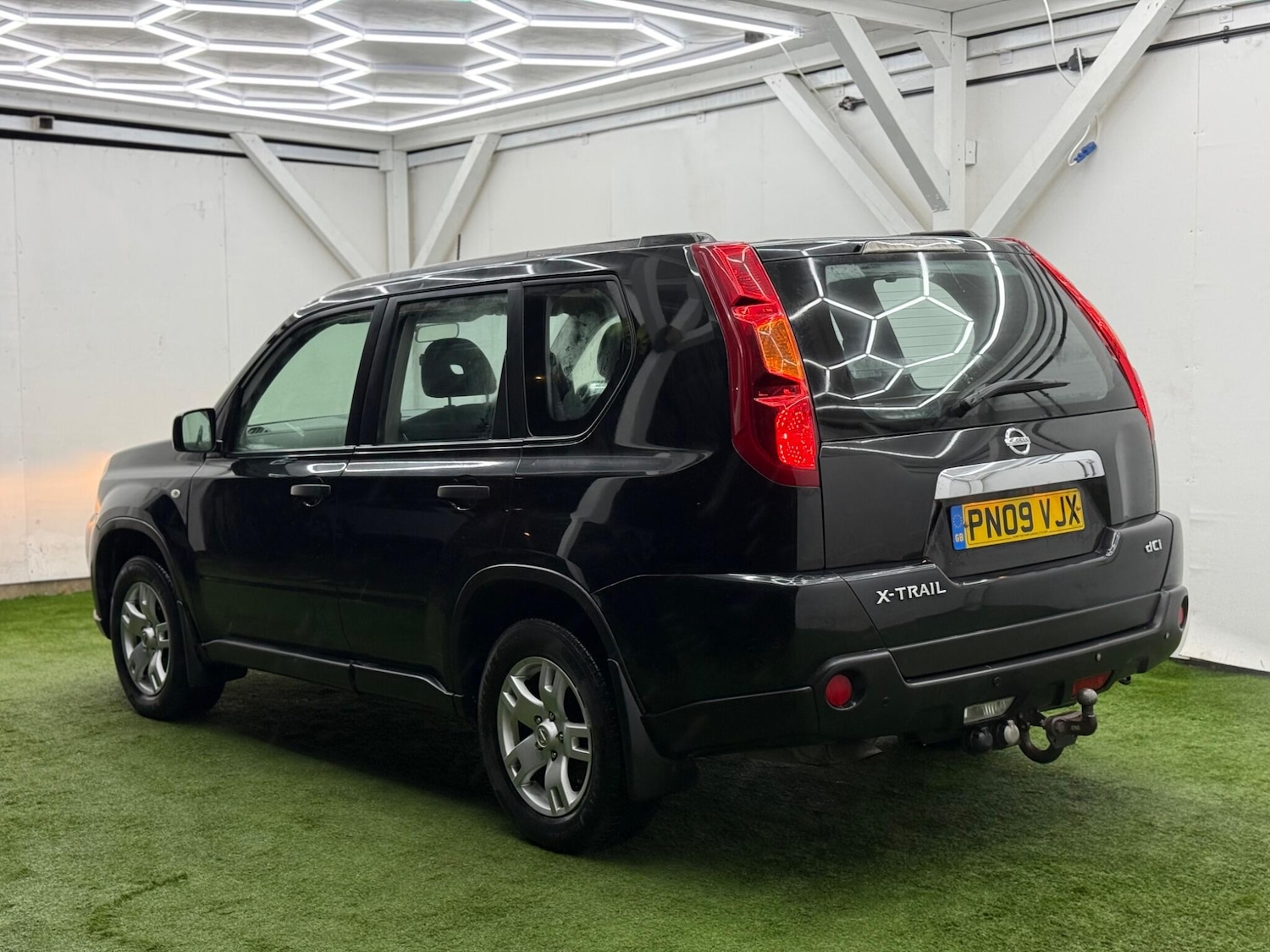 Used Nissan X-Trail for sale - 77783319: Photo 9