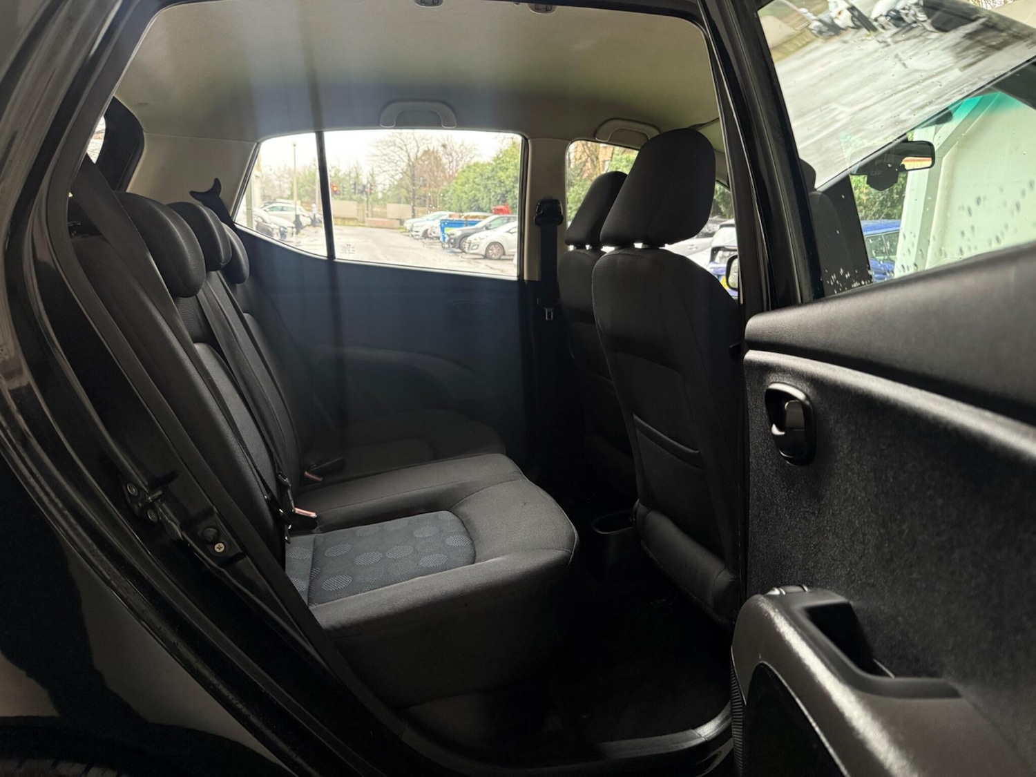 Used Hyundai i10 for sale - 76994719: Photo 17