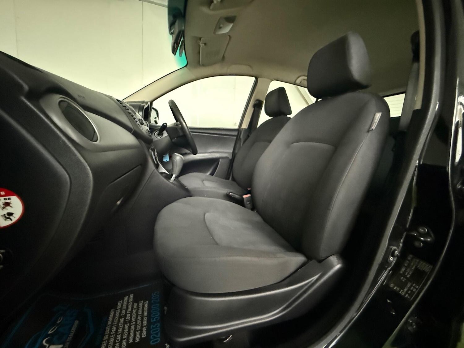 Used Hyundai i10 for sale - 76994719: Photo 25