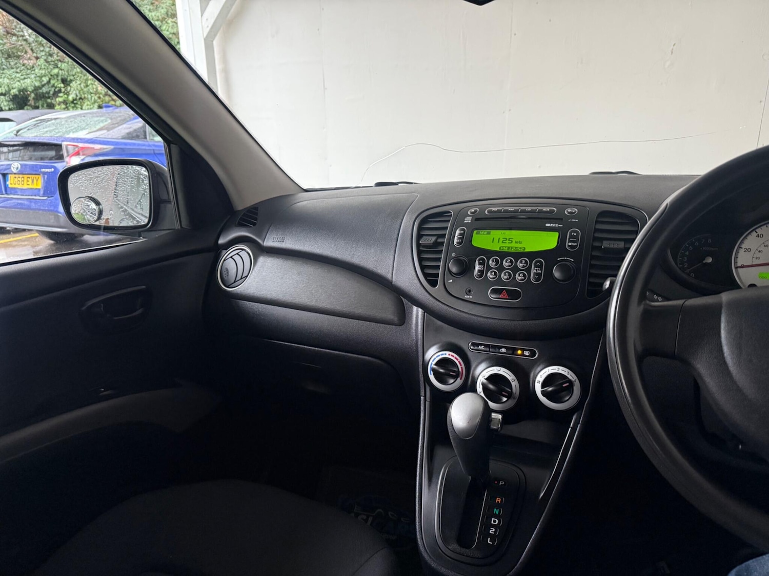 Used Hyundai i10 for sale - 76994719: Photo 44