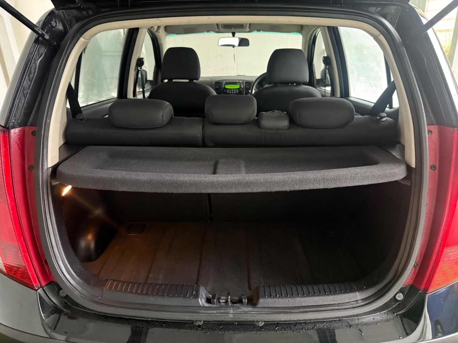 Used Hyundai i10 for sale - 76994719: Photo 8